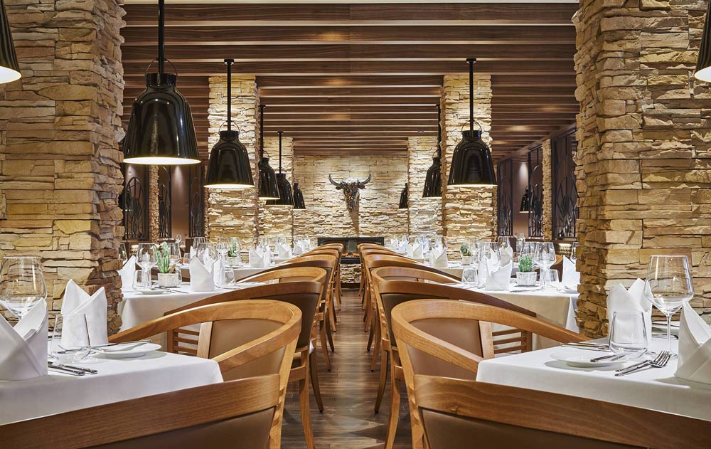 Restaurant in einem AIDA Kreuzfahrtschiff