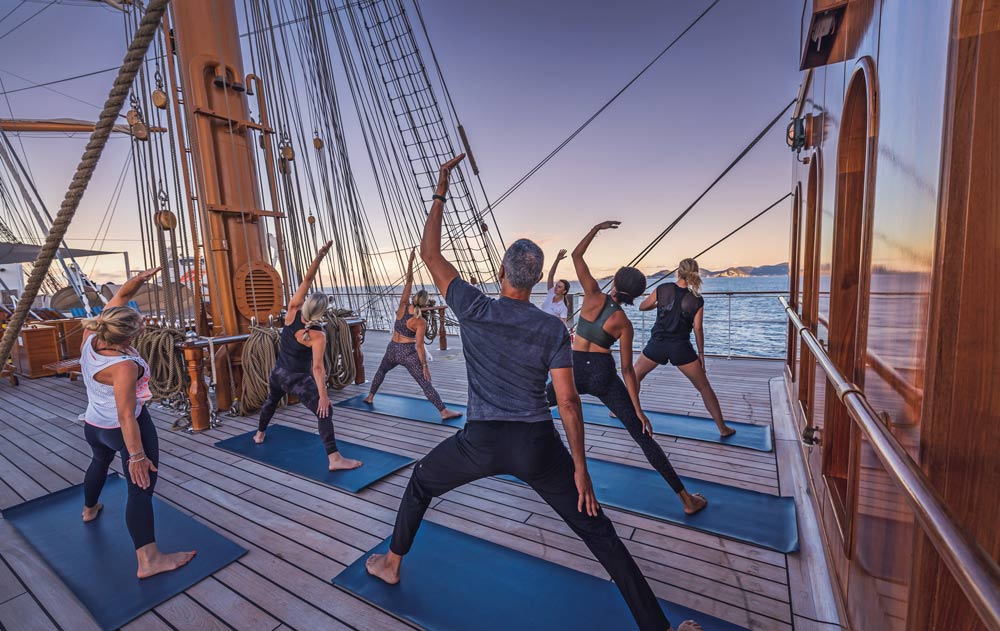 Yoga auf der Sea Cloud